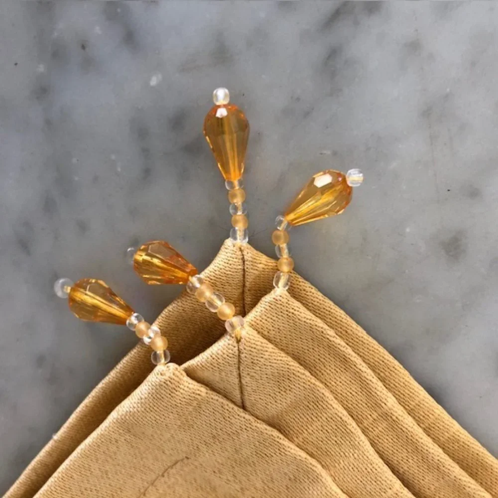 WATERFORD Linens Shanghai Gold Leaf Beaded Napkins 4
